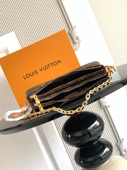 New 💯 ladies' bags