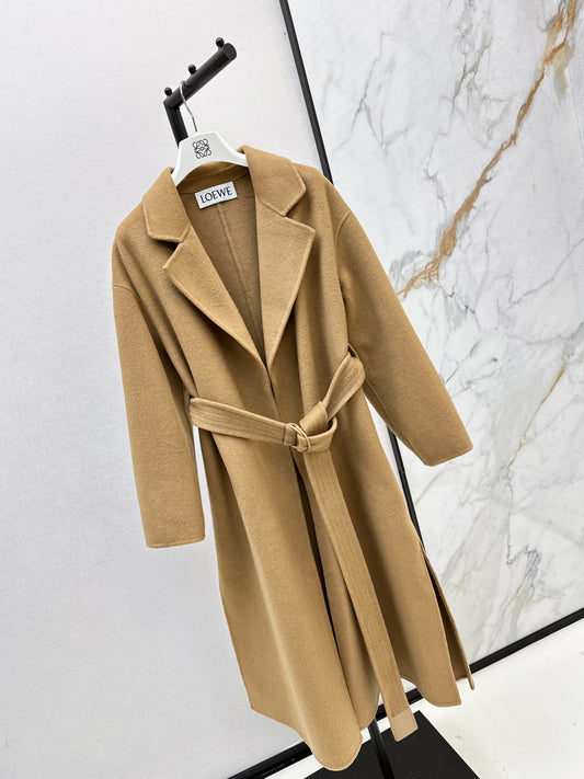 Loe New Belted coat