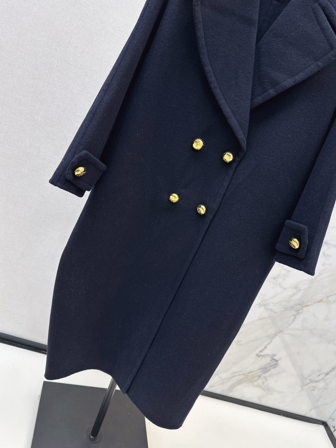 Loe New wool coat