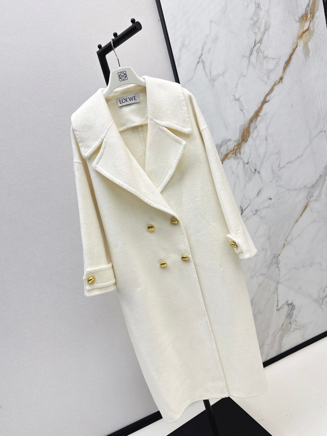Loe New wool coat