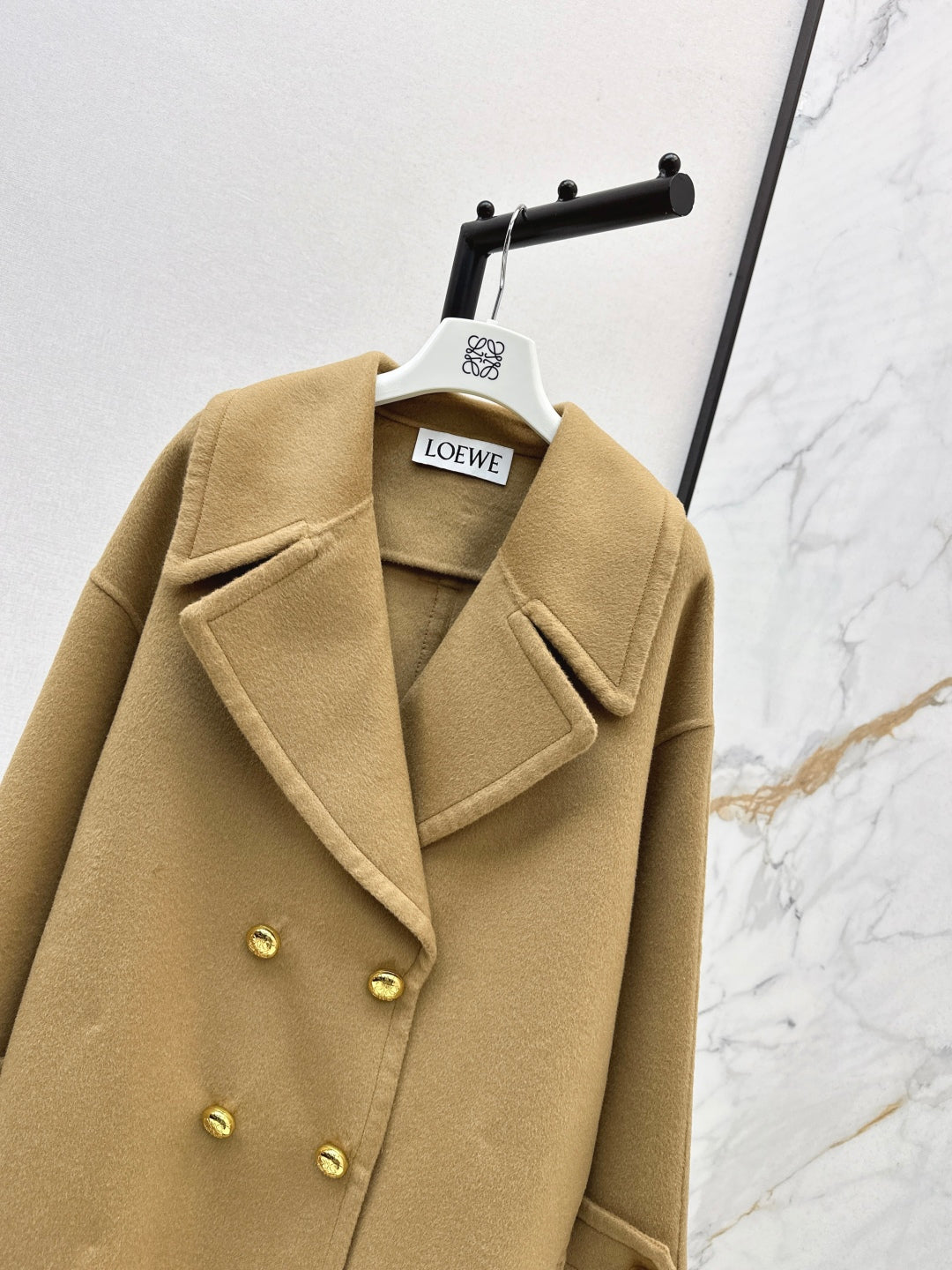 Loe New mid-length coat