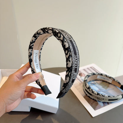 CD Classic new D letter headband