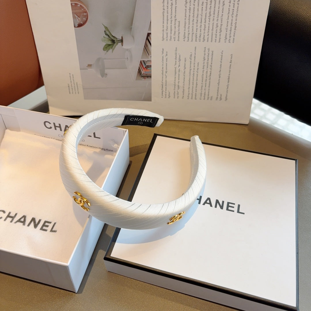 Chan new retro exquisite letter headband