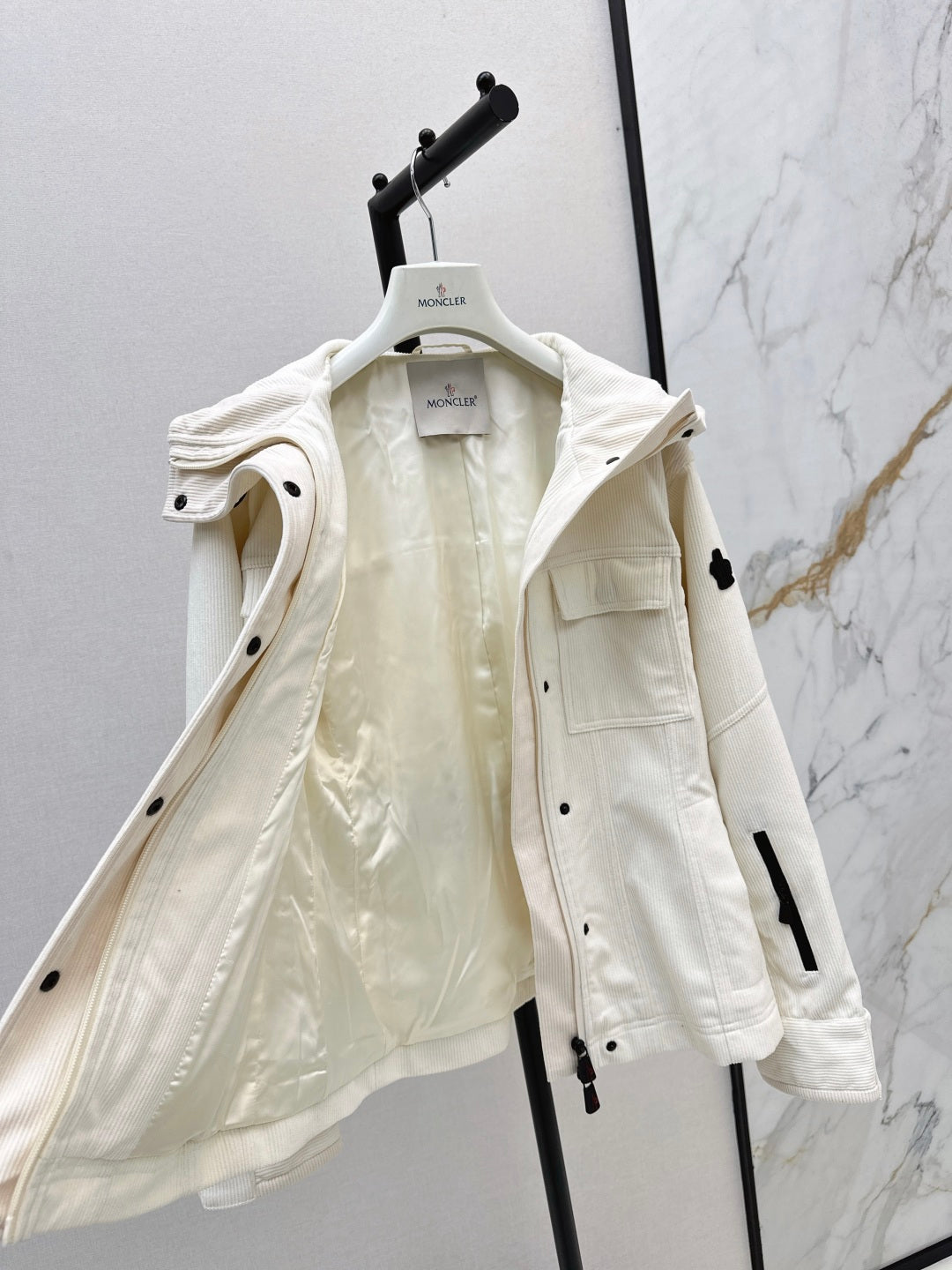 Monc New Belt Jacket