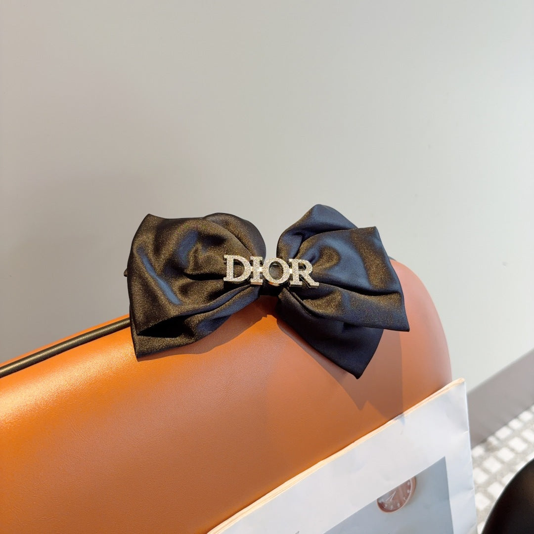 CD celebrity style bow hair clip