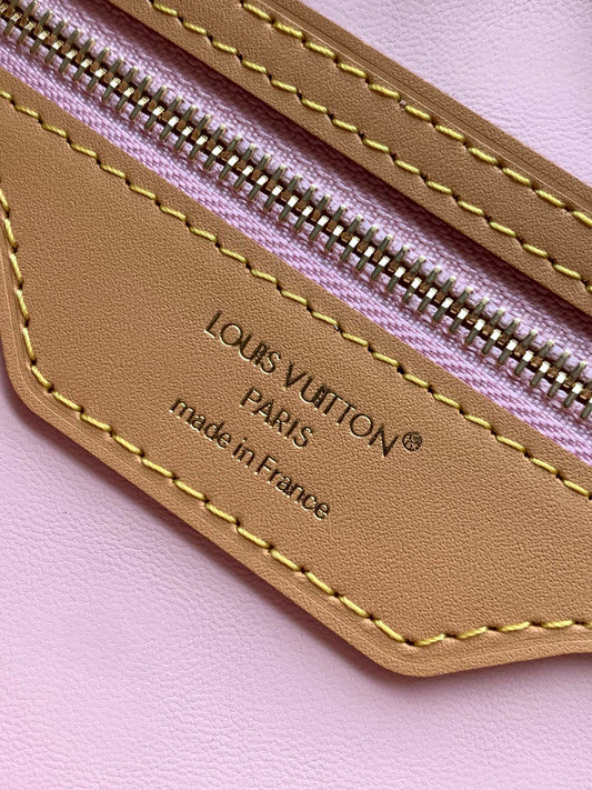 New 💯 ladies' bags