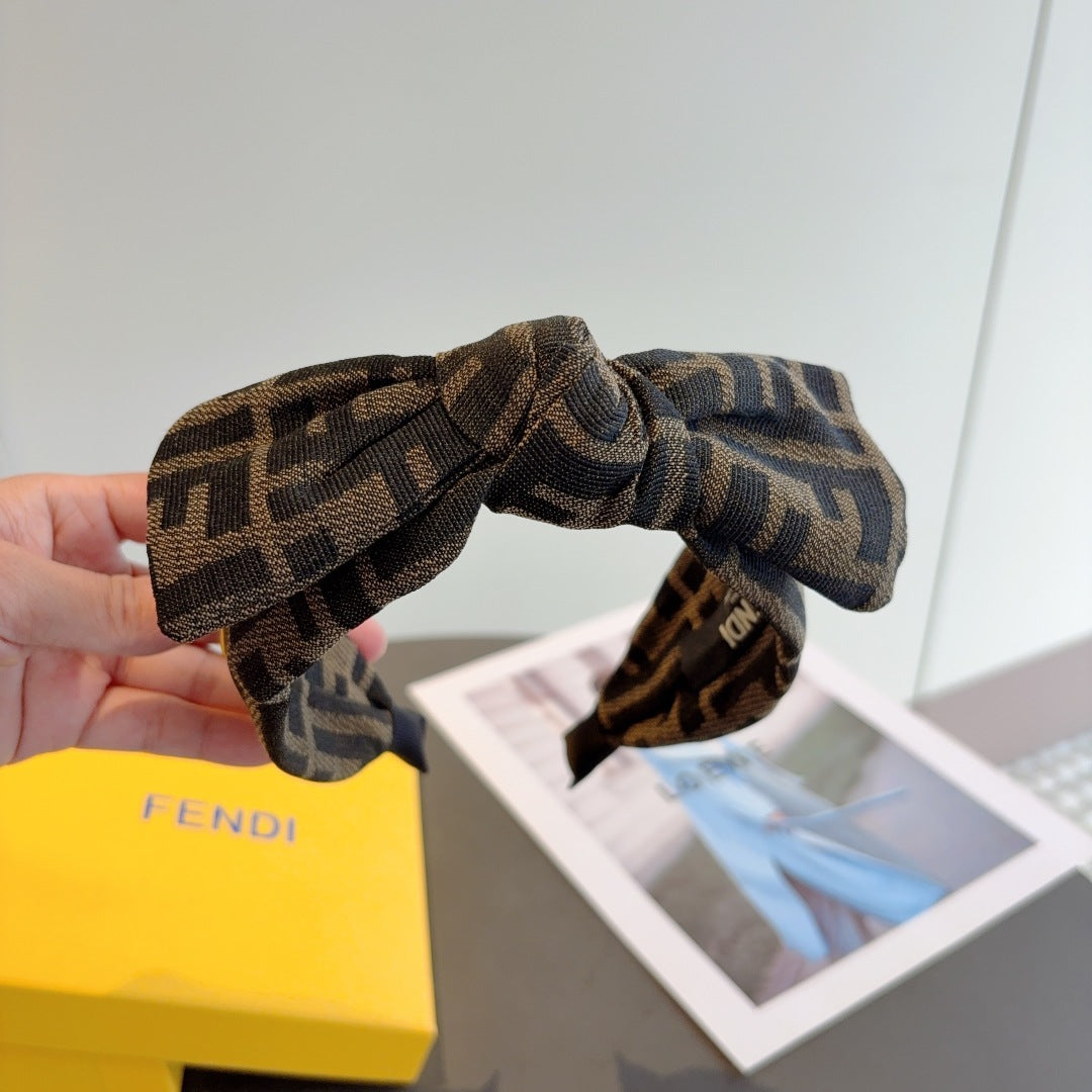 Fen classic double F headband