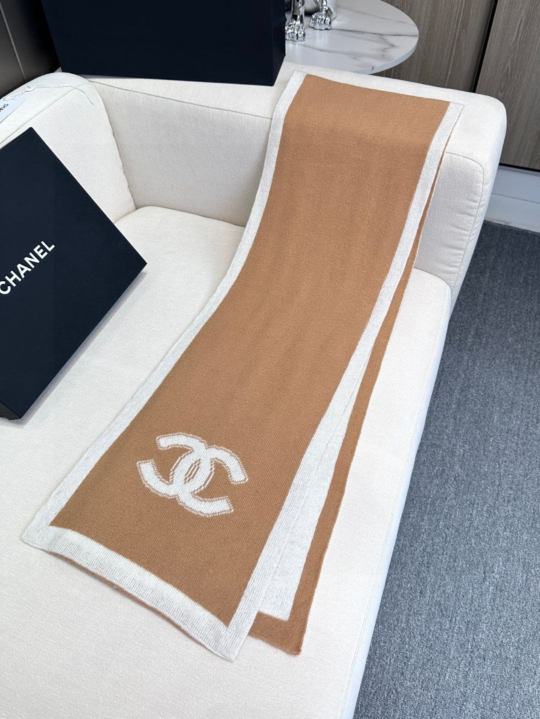 Chan High end knitted patchwork scarf