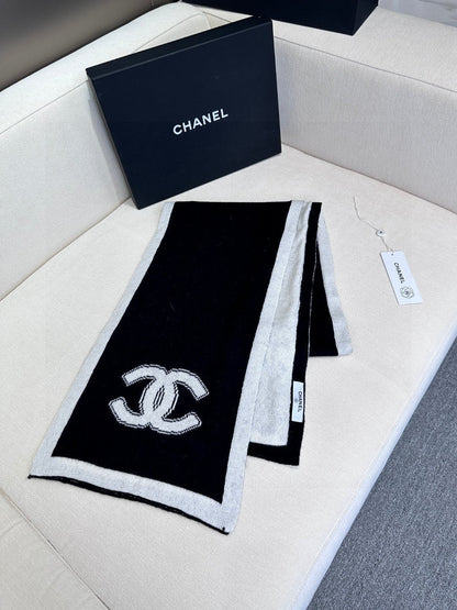 Chan High end knitted patchwork scarf