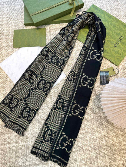 Guc classic double G printed cashmere scarf