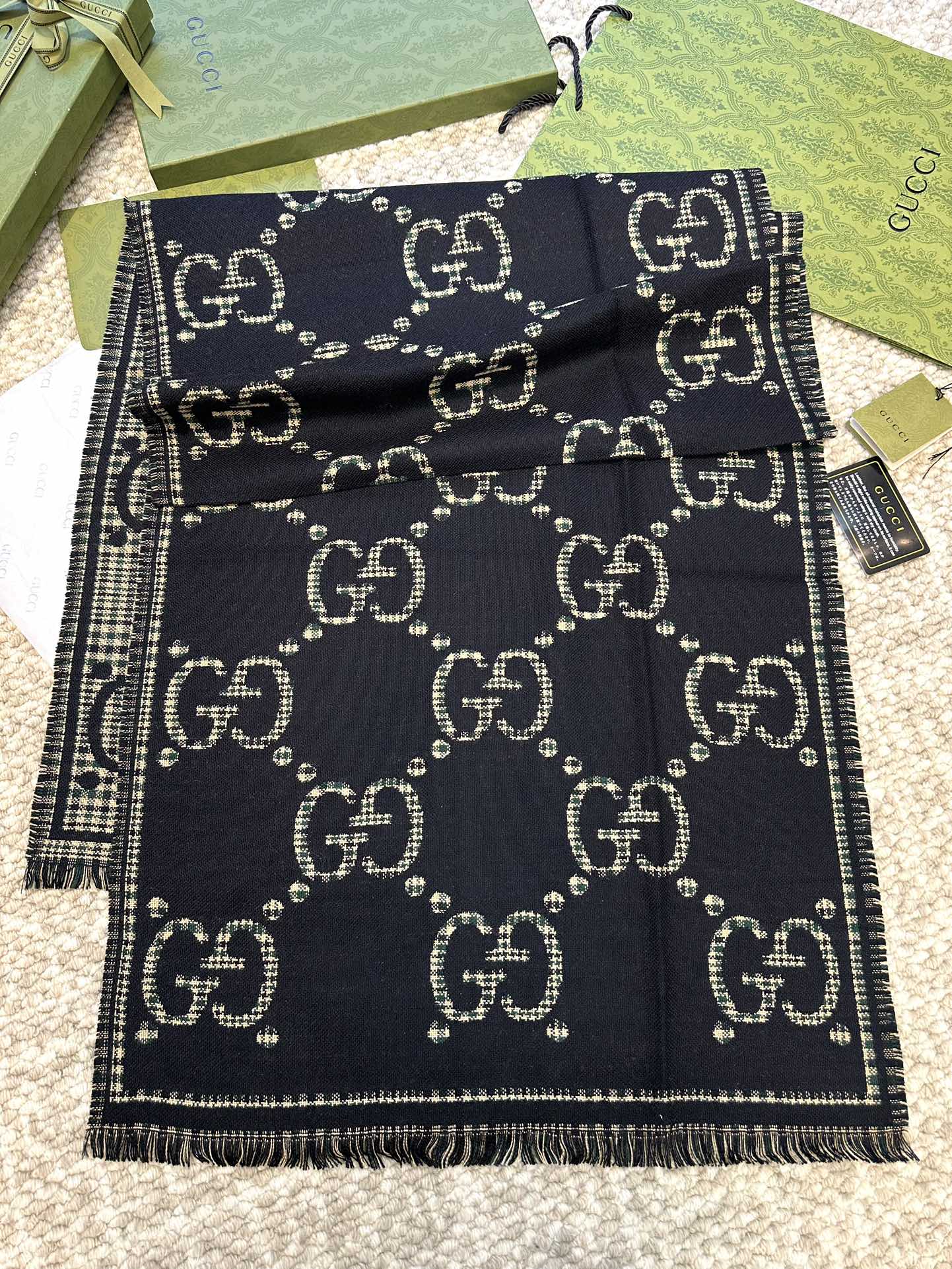 Guc classic double G printed cashmere scarf