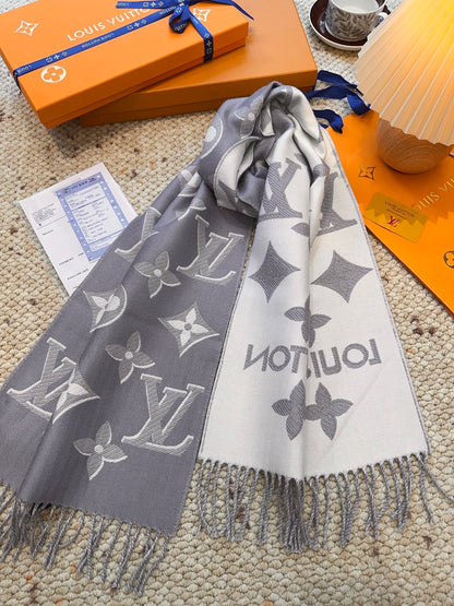 Louis gold classic pattern fringed scarf