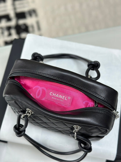 New 💯 ladies' bags