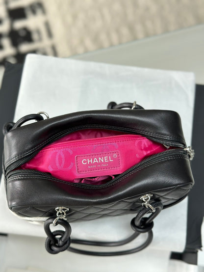 New 💯 ladies' bags