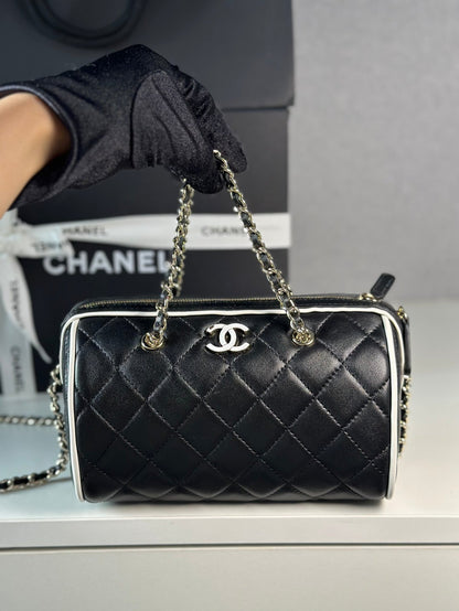 New 💯 ladies' bags