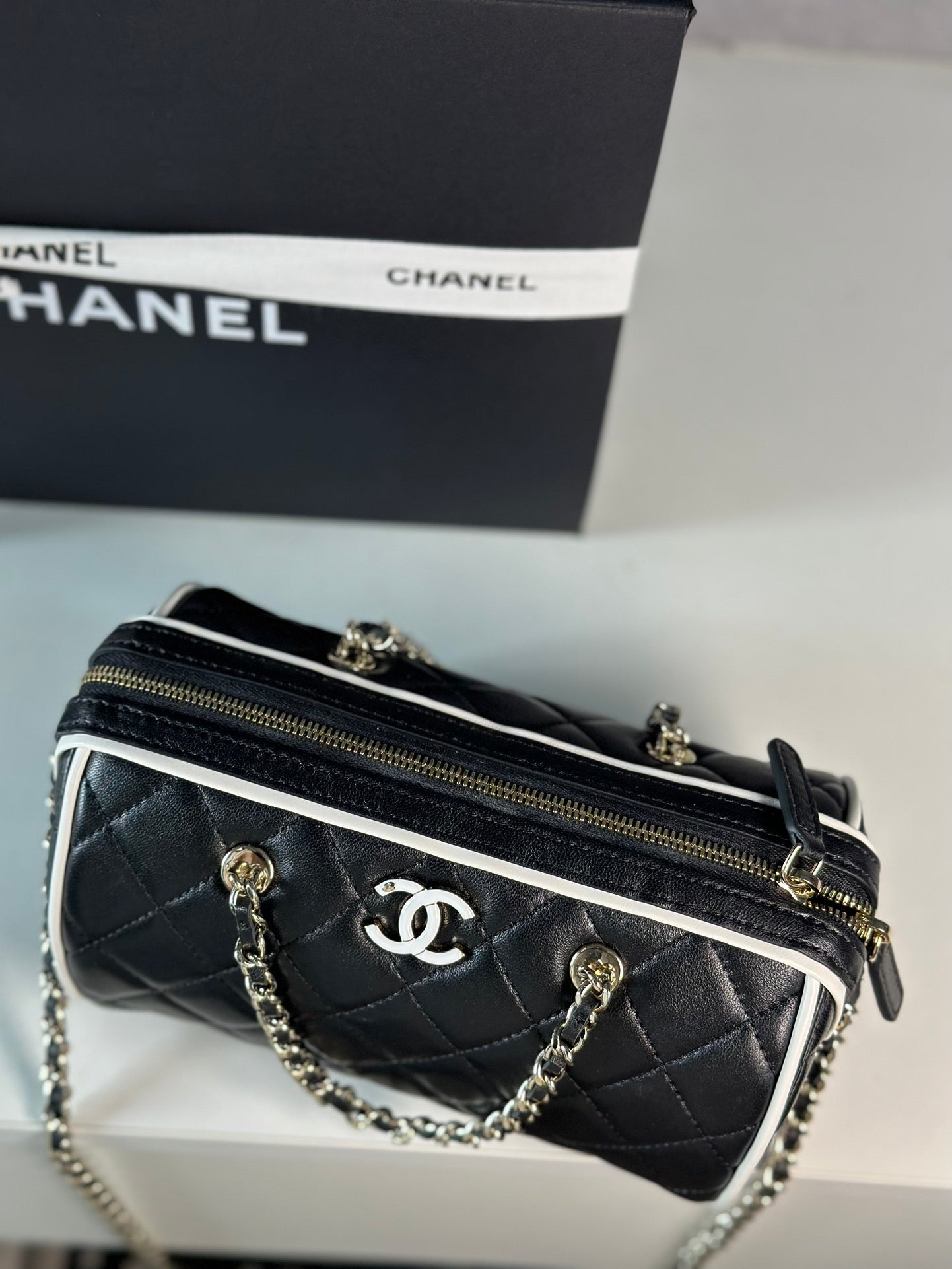 New 💯 ladies' bags