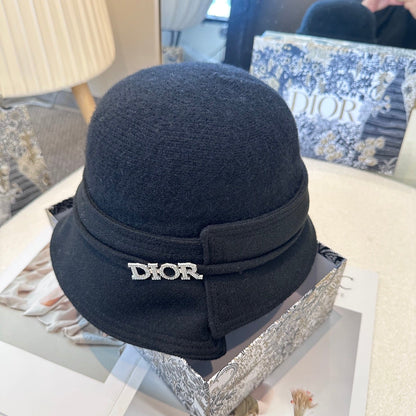 CD Simple new basin hat A must-have in autumn and winter