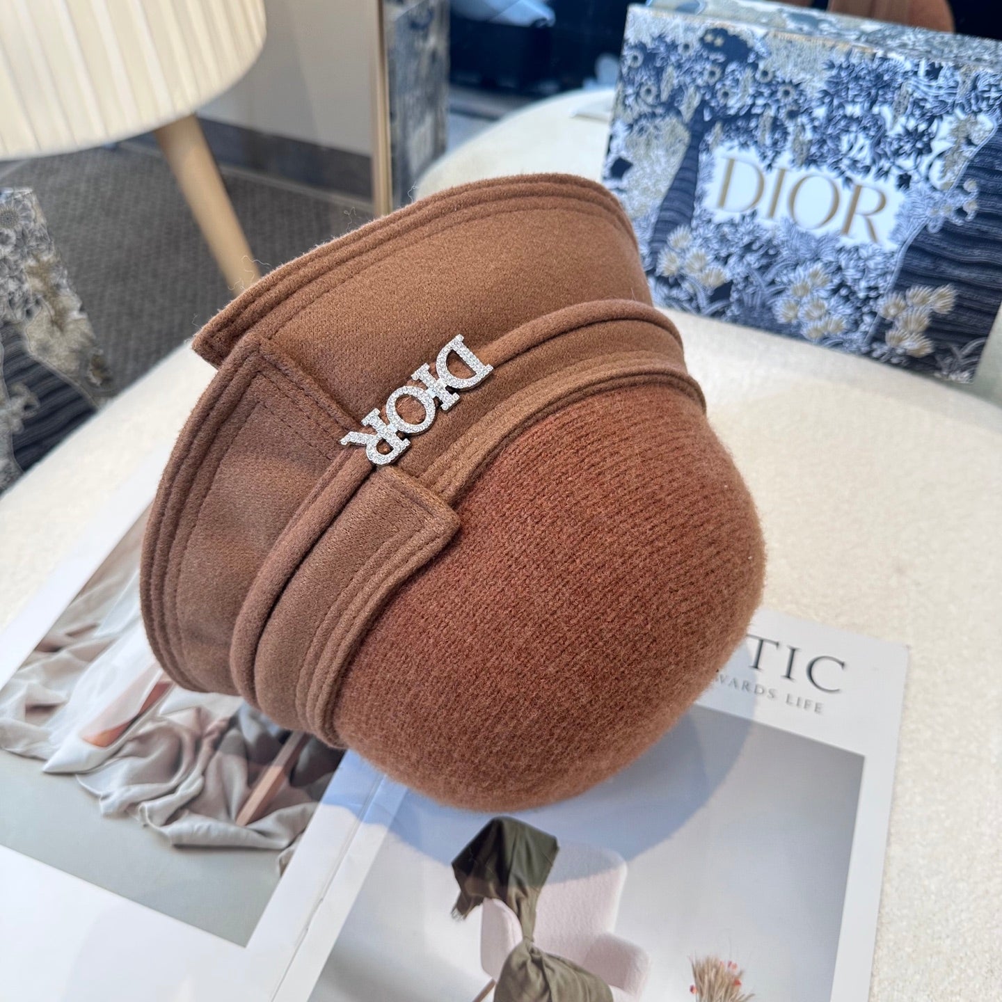 CD Simple new basin hat A must-have in autumn and winter