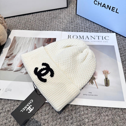Chan Autumn and winter fashion recommended woolen hats