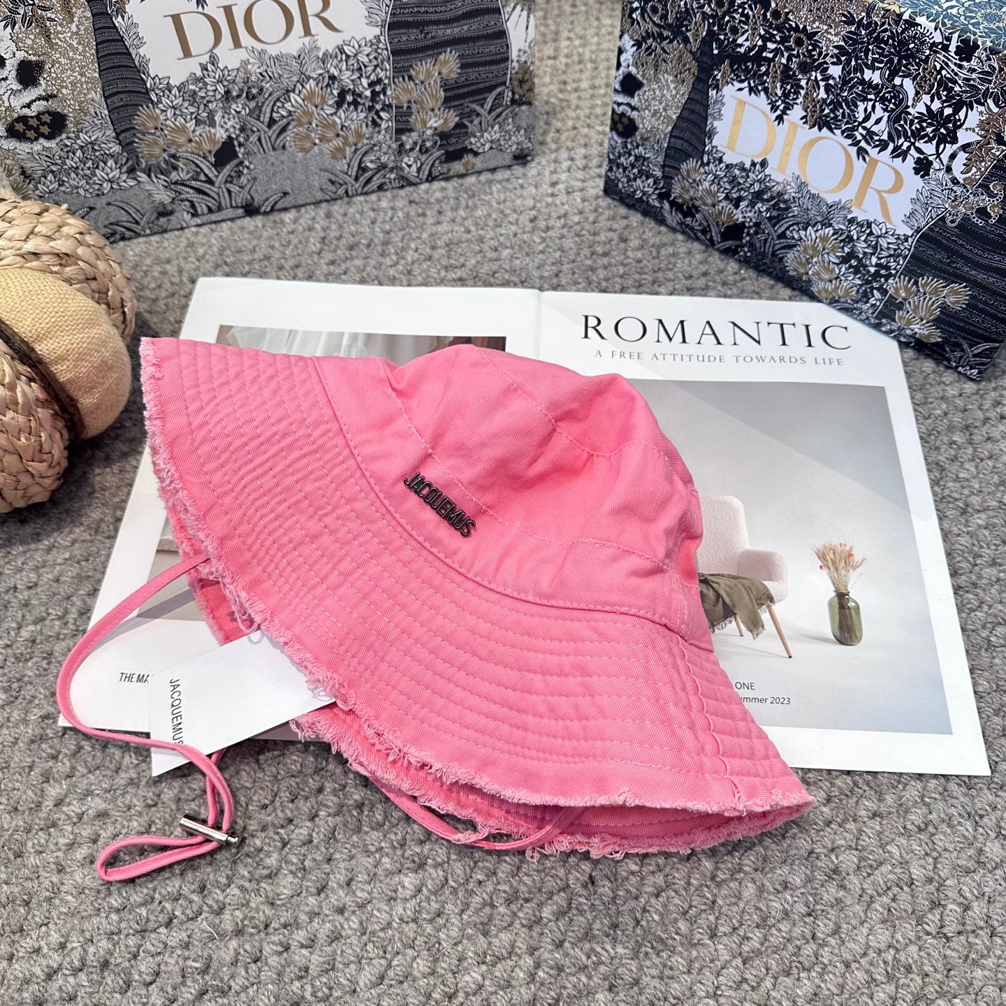 CD classic aged bucket hat