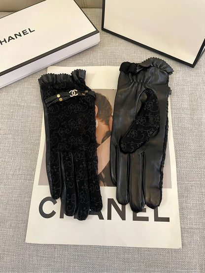 Chan Latest lace mesh fashion gloves