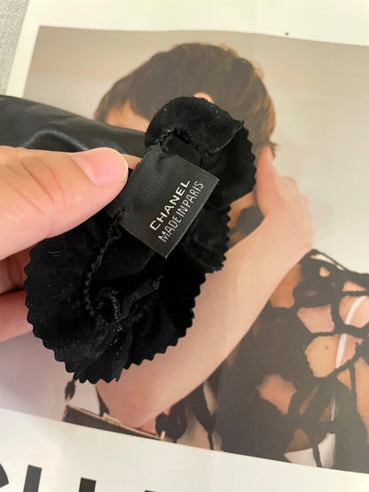 Chan Latest lace mesh fashion gloves