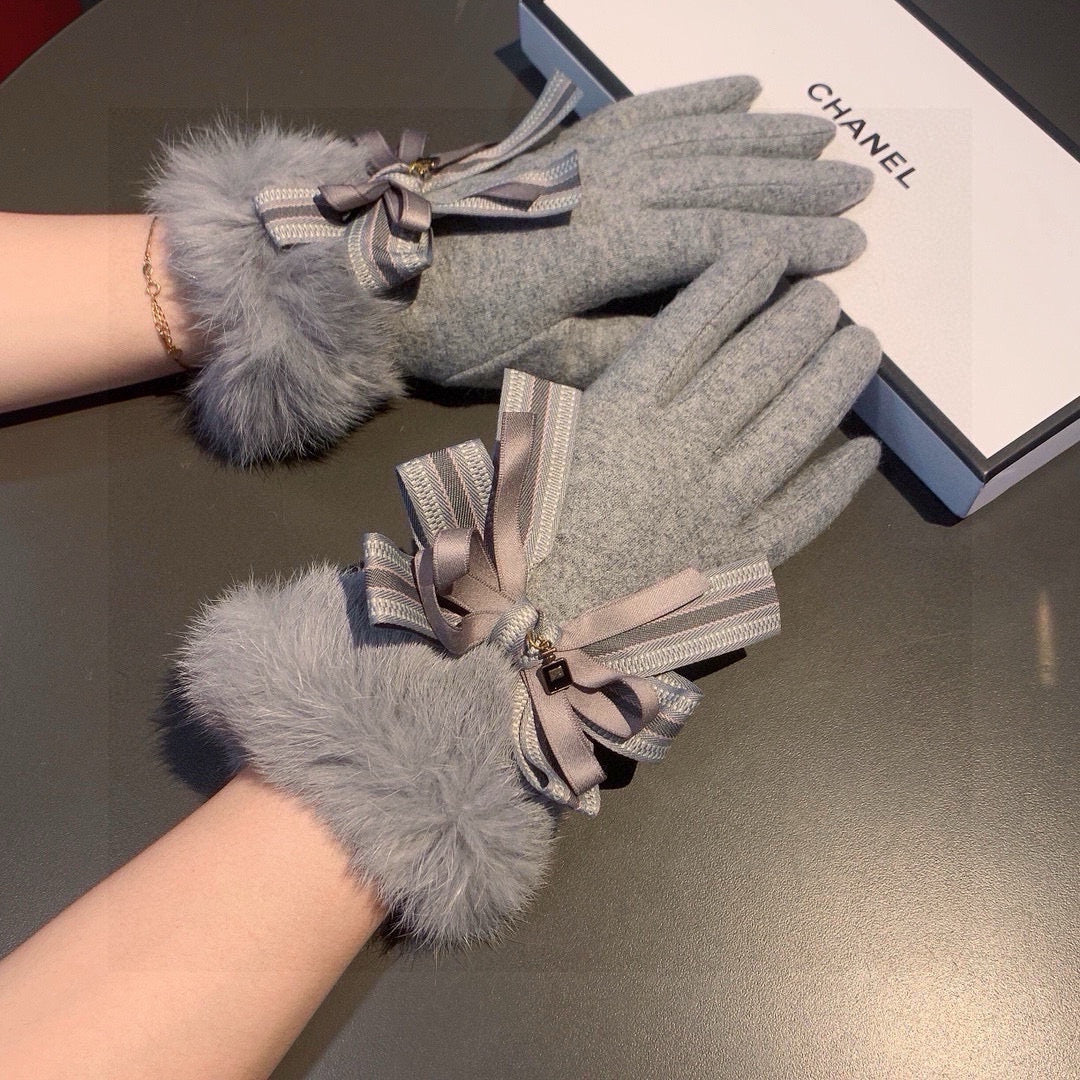 Chan Autumn and winter lazy rabbit fur wool gloves