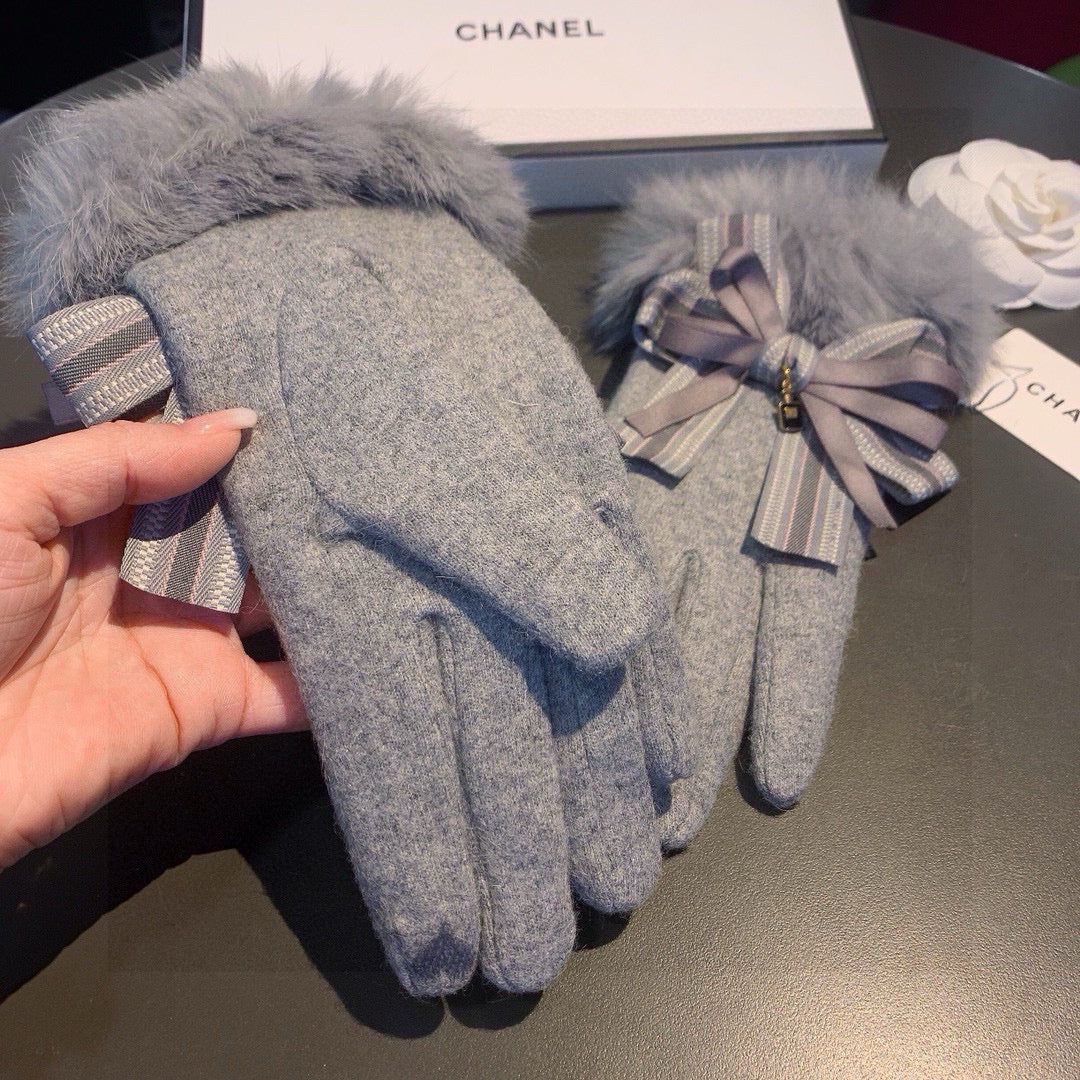 Chan Autumn and winter lazy rabbit fur wool gloves