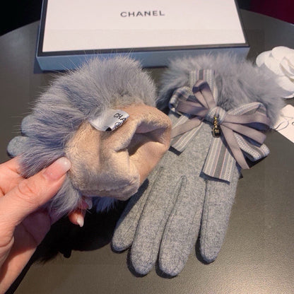 Chan Autumn and winter lazy rabbit fur wool gloves