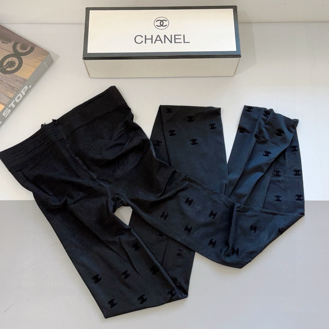 Chan classic flocked monogram stockings