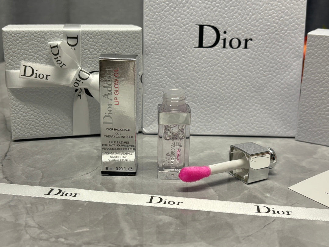 CD 001Allure lip balm