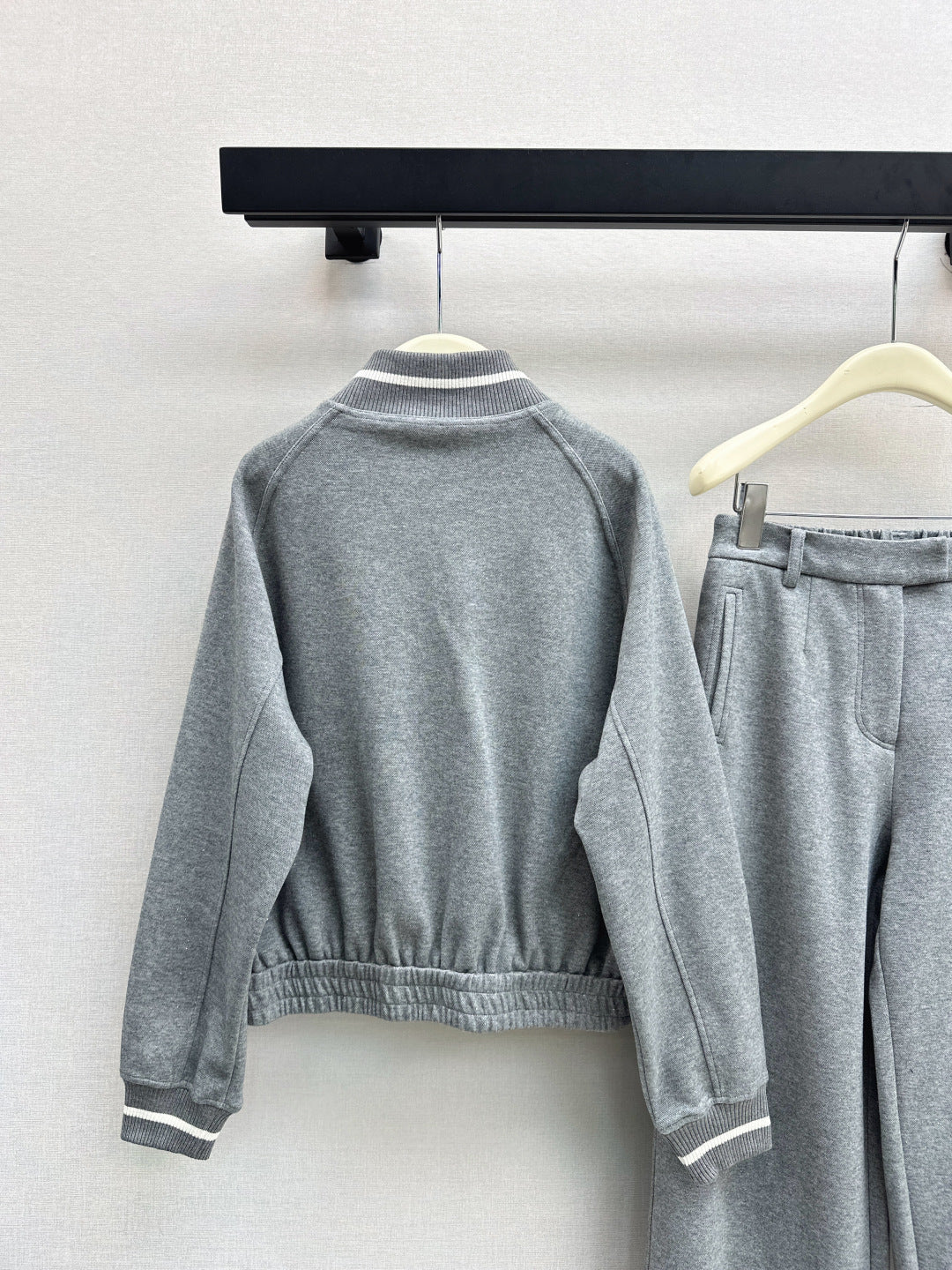 Brune New casual suit