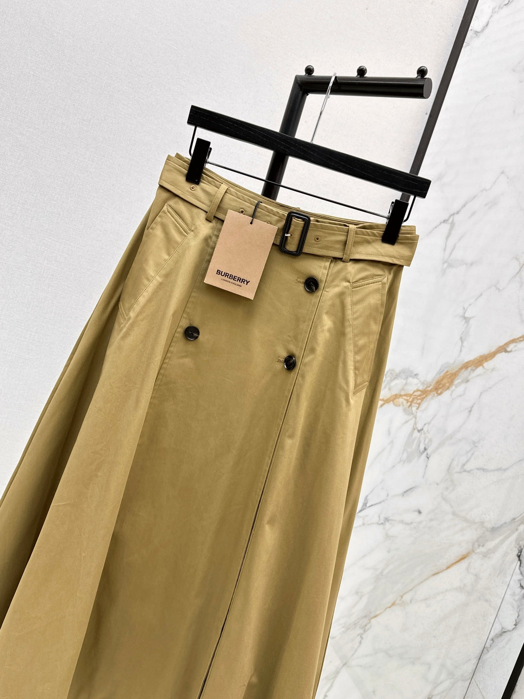 CD New high waist skirt