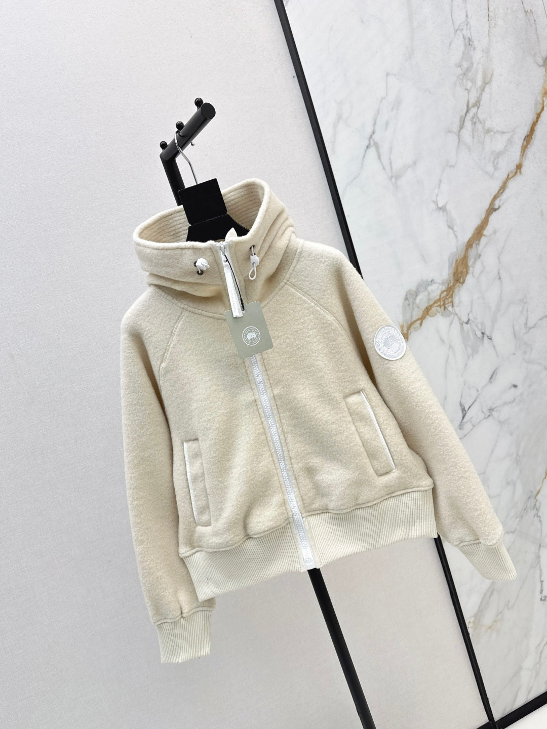 Canada New hooded jacket