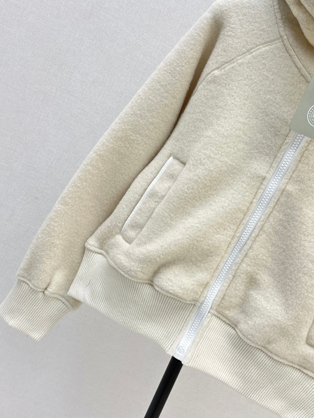 Canada New hooded jacket