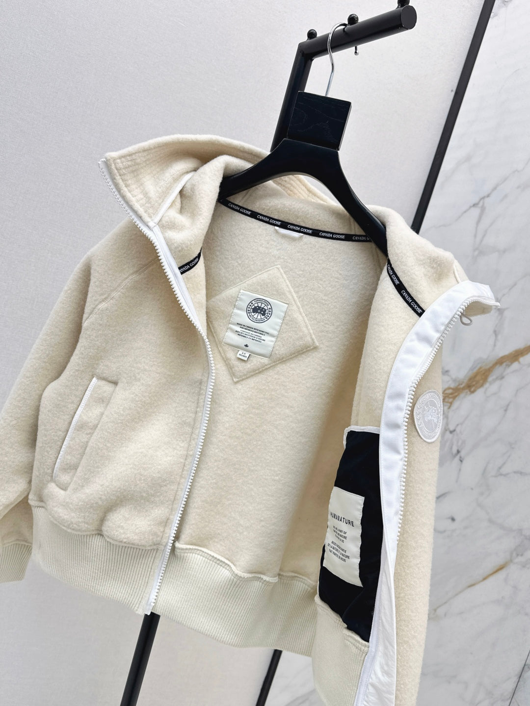 Canada New hooded jacket