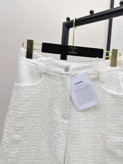 Chan New woven pants