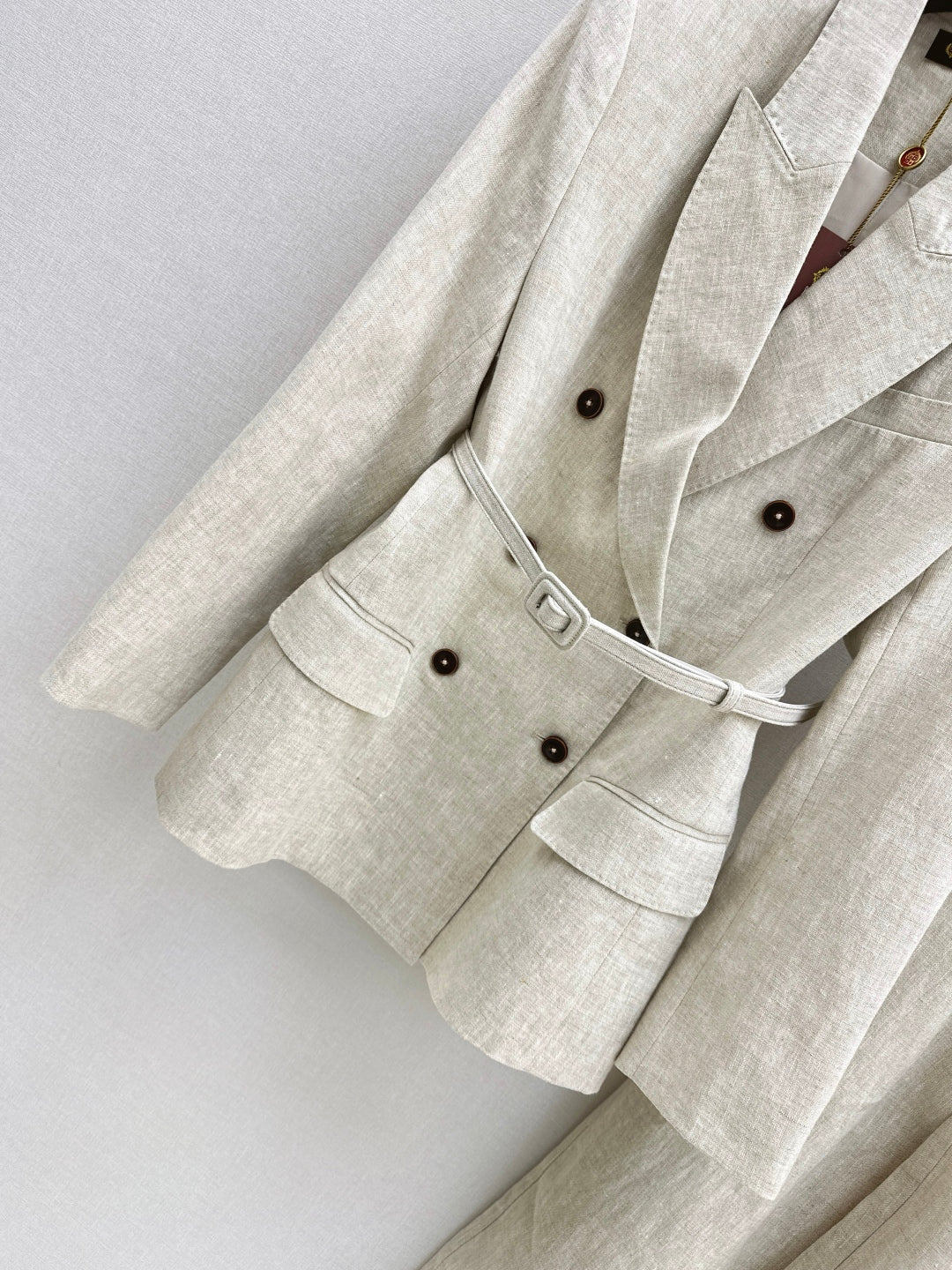 Loro New linen suit