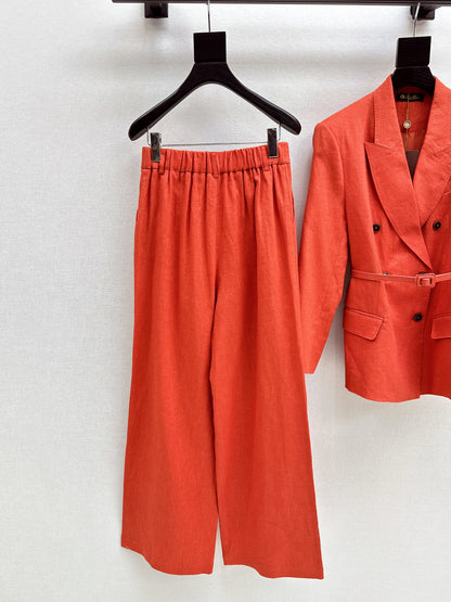 Loro New linen suit