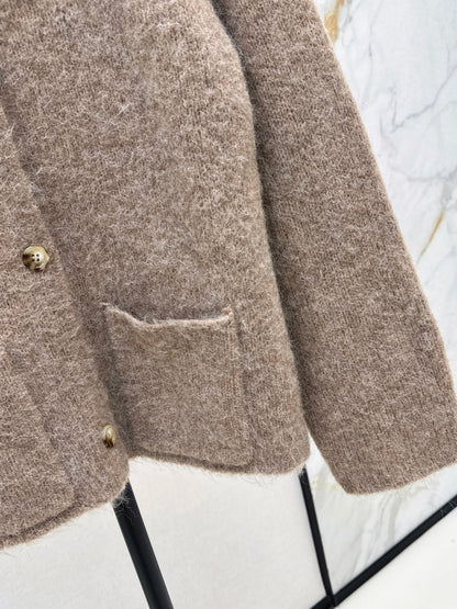 Loro New V-neck jacket