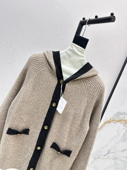 Brune  New hooded jacket