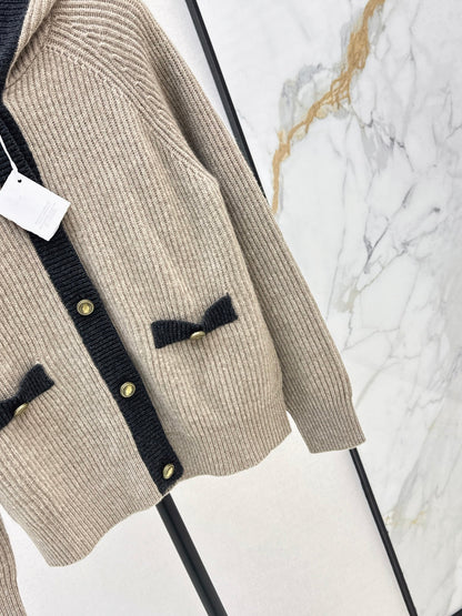 Brune  New hooded jacket