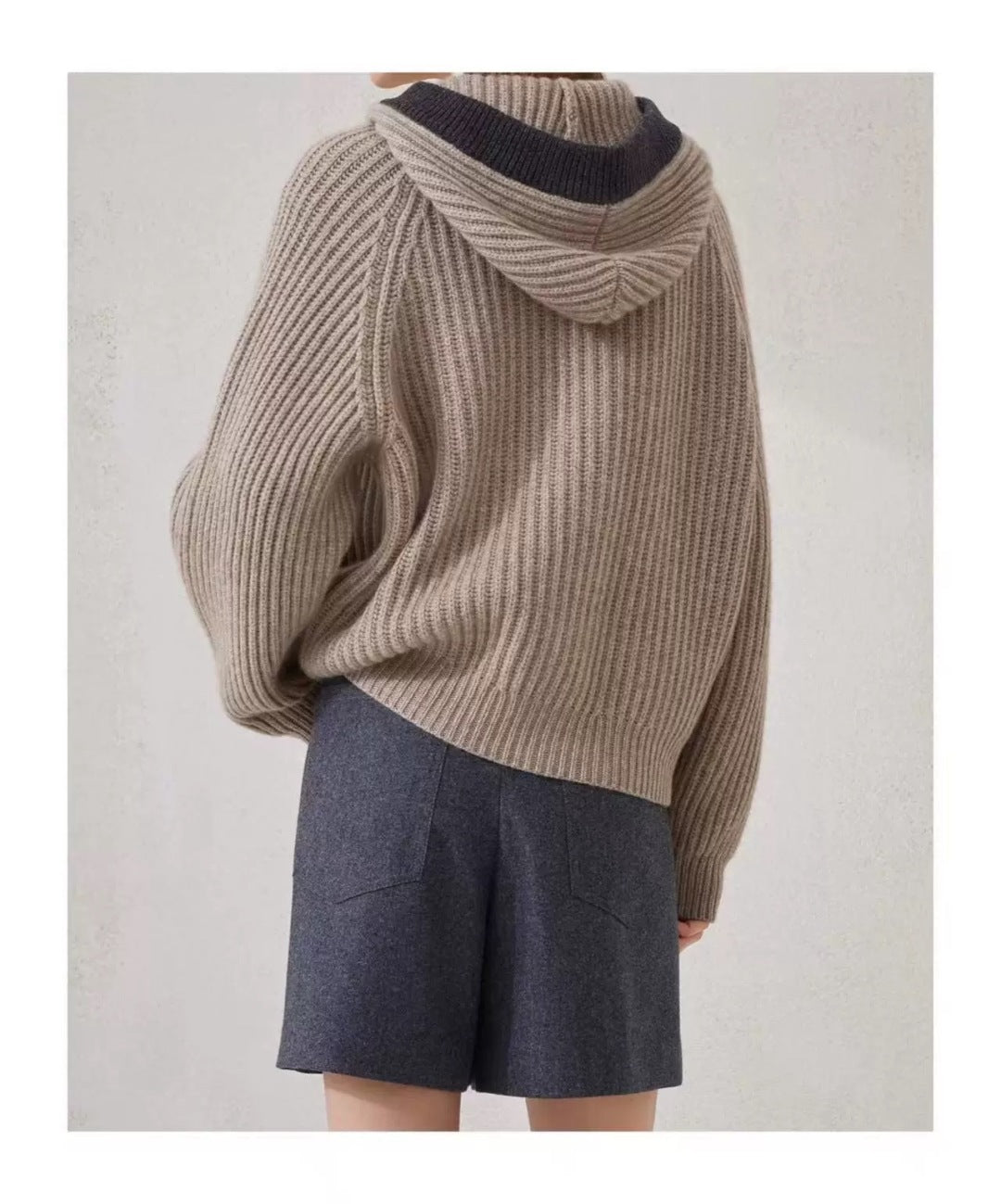 Brune  New hooded jacket