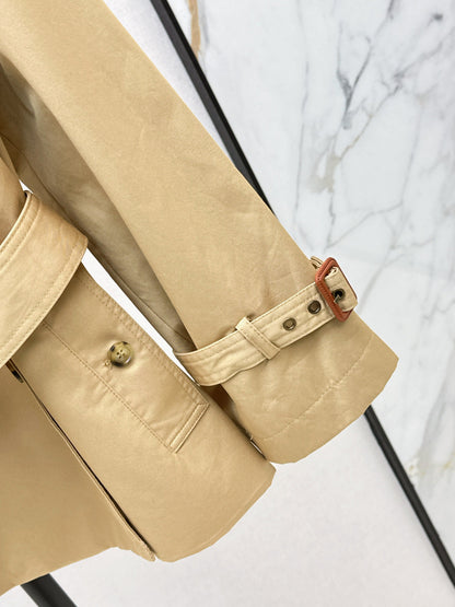 Chl New color-block trench coat