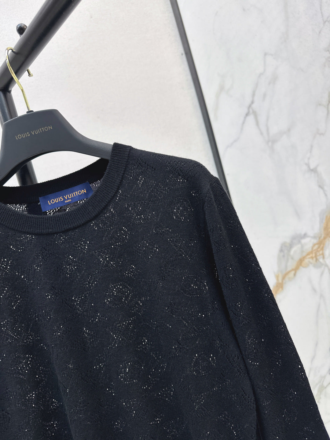 Louis New  knitted sweater