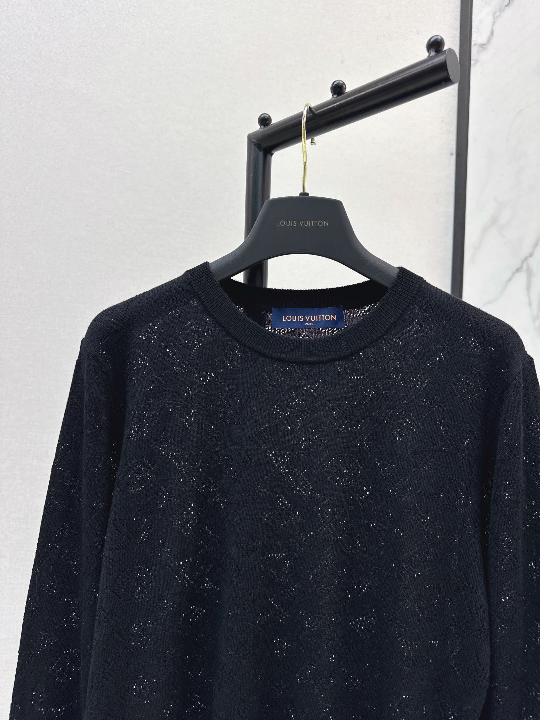 Louis New  knitted sweater