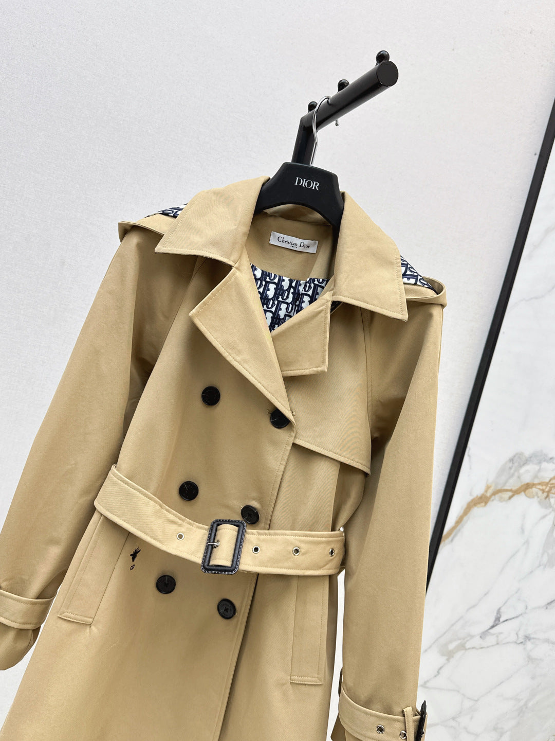 CD New belted jacket