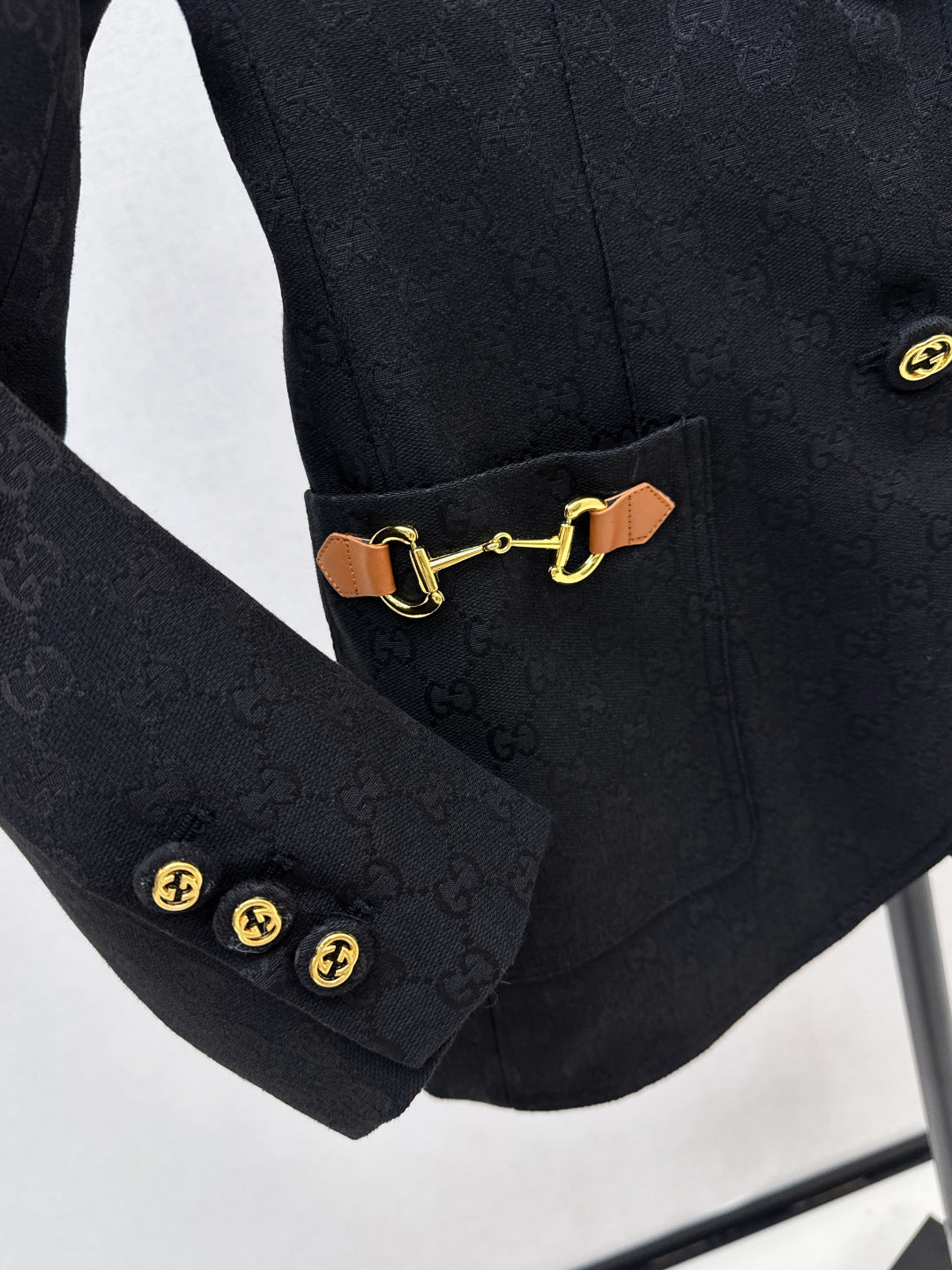 Guc New jacquard blazer