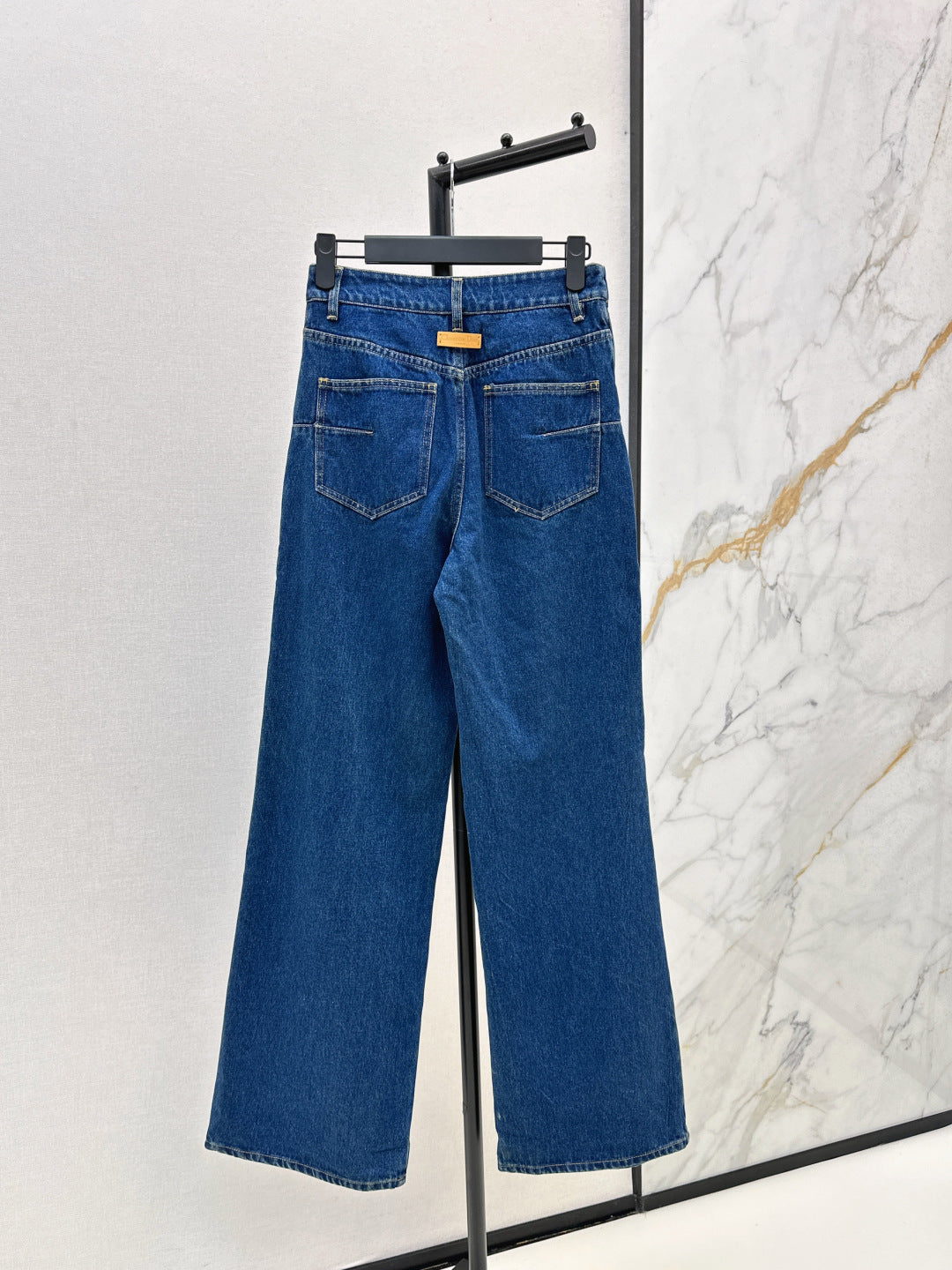 CD New straight jeans