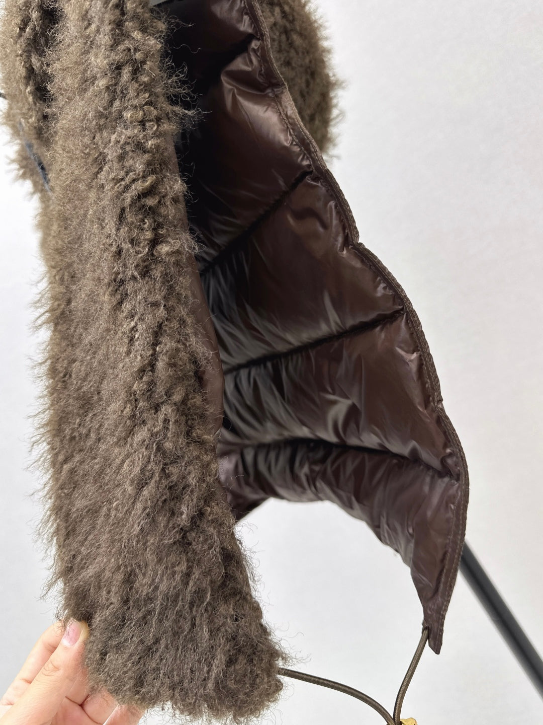 Monc New hooded down vest